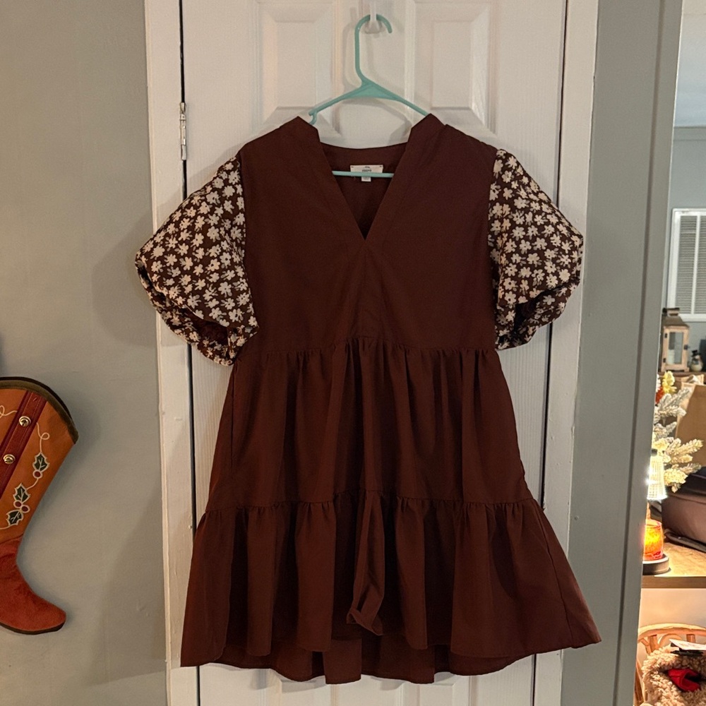 Entro Chocolate Dress with Patterned Sleeves